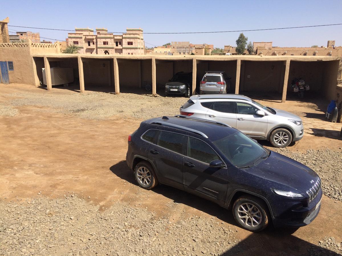 Berber & Camel Trek Hotel Merzouga Exterior photo
